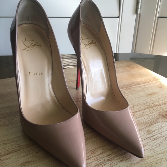 Christian Louboutin - Picture 6 of 8